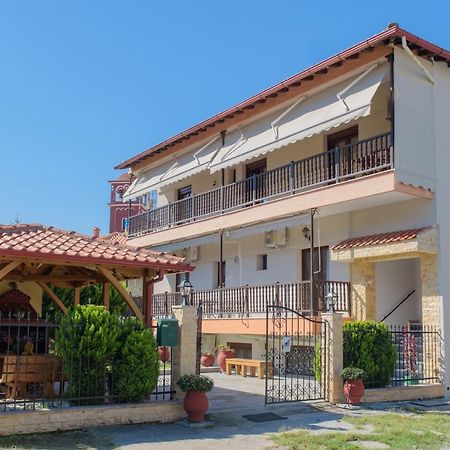 Villa Ourania Ierissos Bagian luar foto